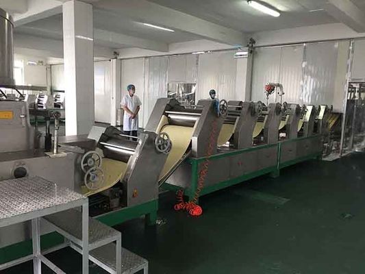 China Het commerciële niet Verse Hoge rendement van de Noedelproductielijn leverancier