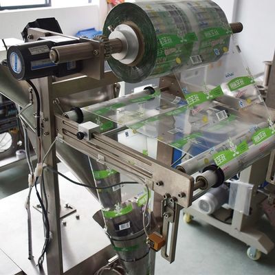 China Automatische Gedreven Specerij Verpakkende Machine voor Onmiddellijke Noedel Elektro leverancier
